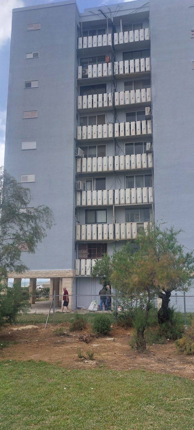 שיקום חזיתות בניין ברחוב הנשיא טרומן 26 חיפה